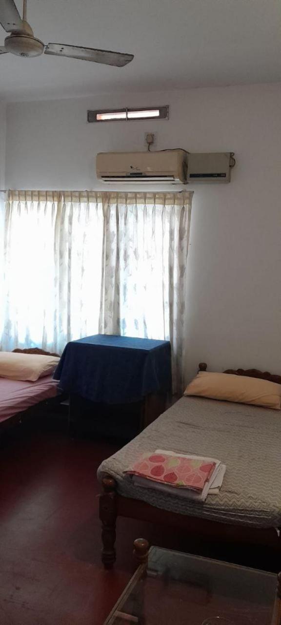 Sapphire Villa Kochi Bagian luar foto